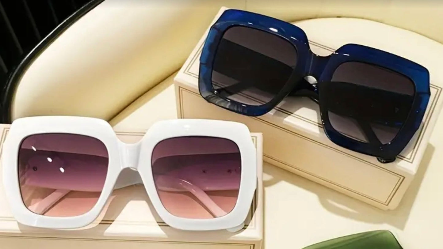 FASHION STATEMENT SUNGLASSES